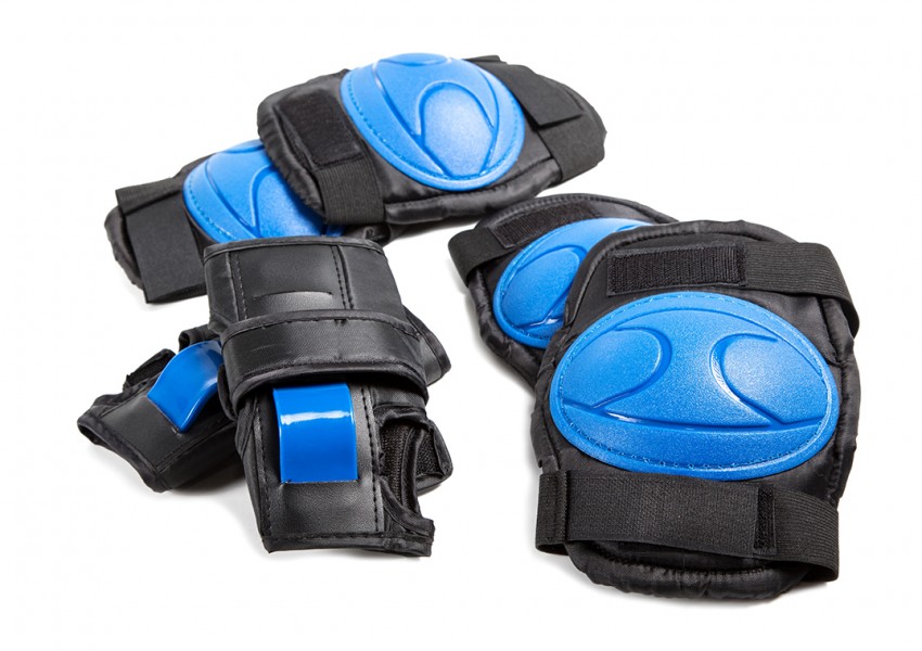Lining of wearable anti-collision injury protector